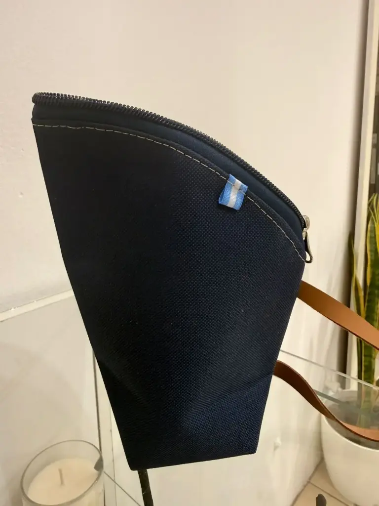 YERBERA IMPERMEABLE AZUL